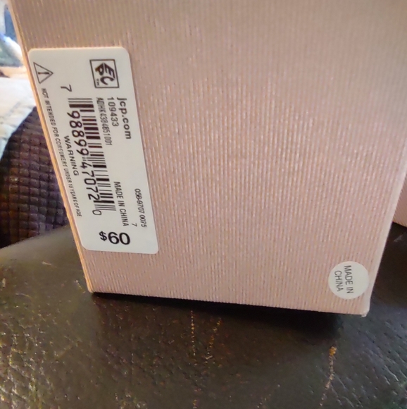 Ring size 7 - Picture 7 of 7